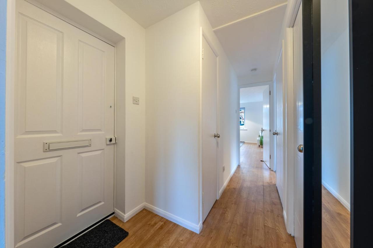 Luxury 2 Bed Apartment Stansted Airport Bishops Stortford Бішопс-Стортфорд Екстер'єр фото